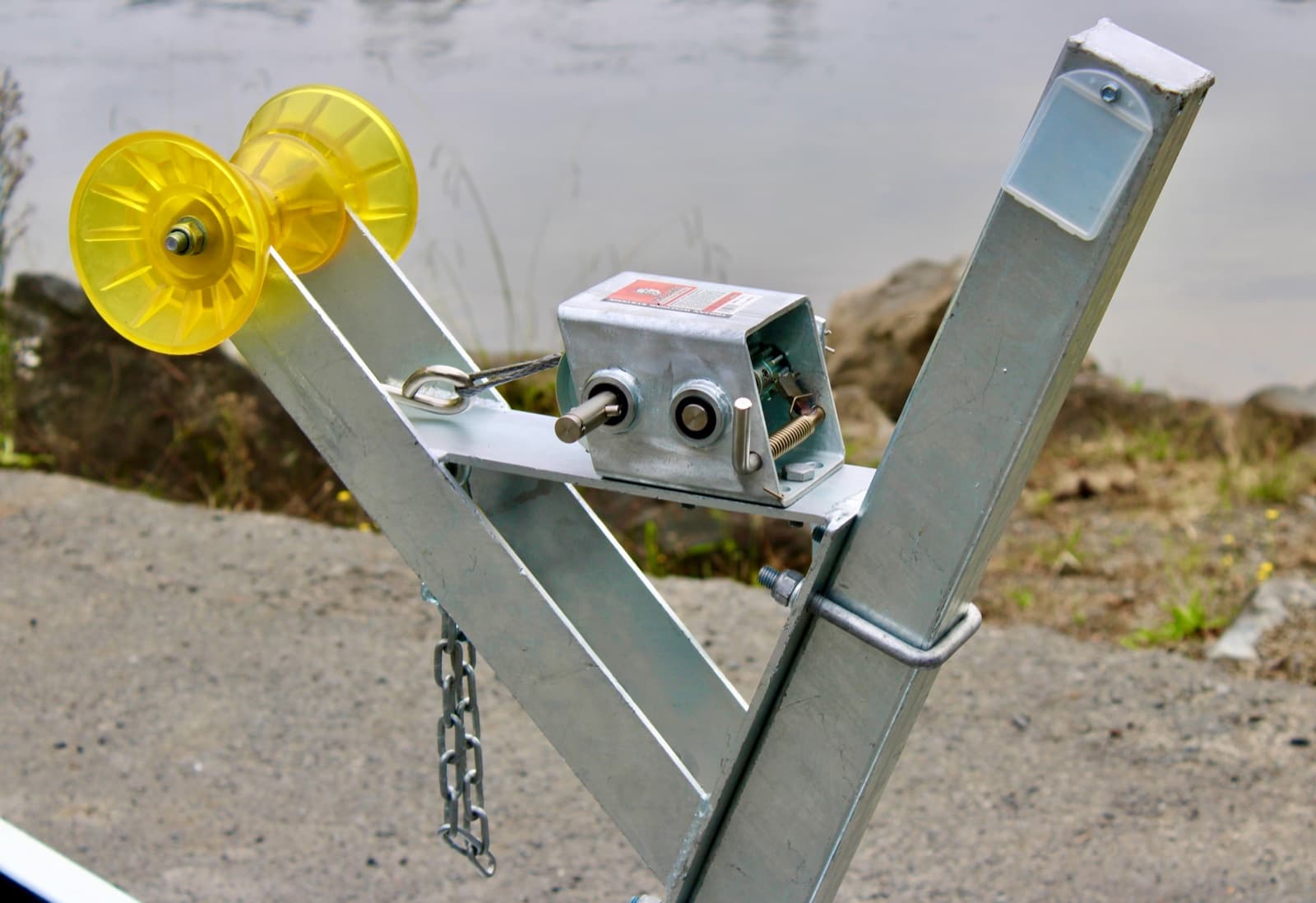 AT 450-SR 12 boat trailer — thumbnail 5